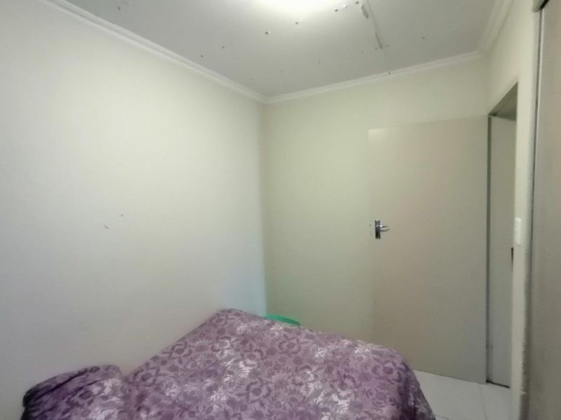 Charming 2-Bedroom Home – Ideal for First-Time Buyers or Investors - Photo 9