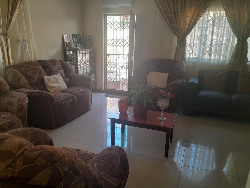 3 Bedroom House for sale in Montford - Photo 6
