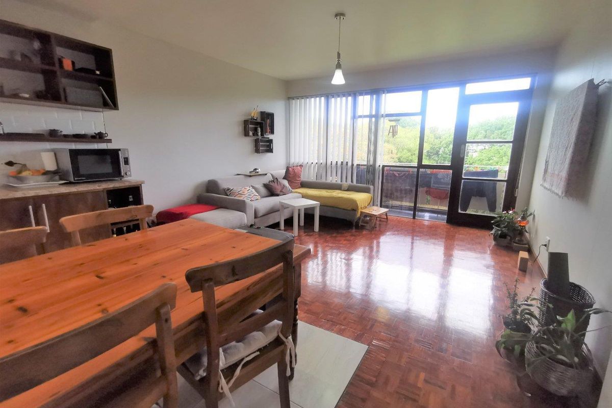 Furnished 2 bed apartment in Rosebank - Photo 4
