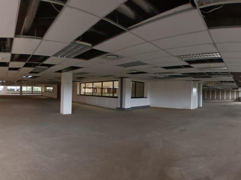 Flagship 1,675m2 Office Space with Panoramic Views | The Prestigious ANKER Building, Centurion  Welcome to The ANKER Building:Rent per M2:R112 - Photo 4