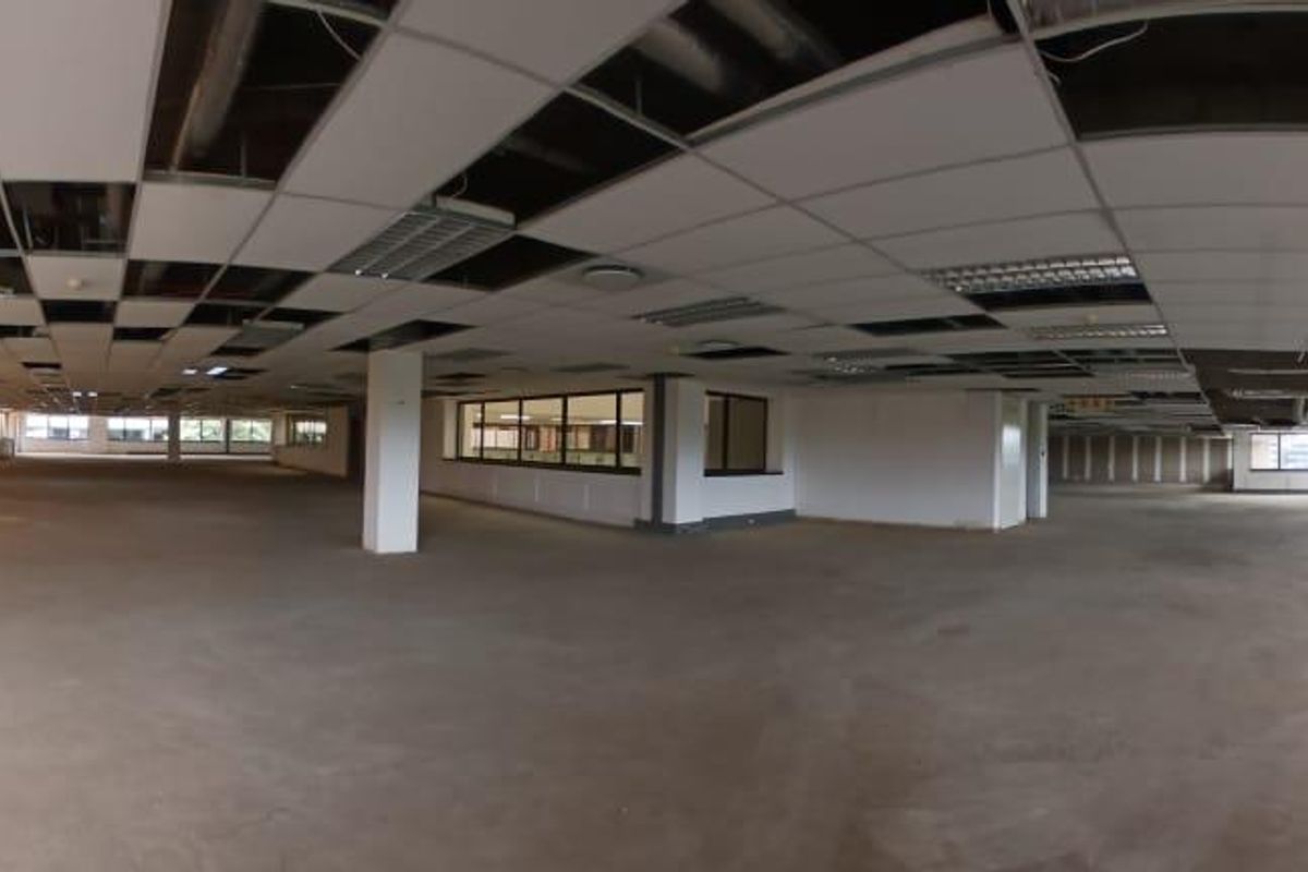 Flagship 1,675m2 Office Space with Panoramic Views | The Prestigious ANKER Building, Centurion  Welcome to The ANKER Building:Rent per M2:R112 - Photo 4