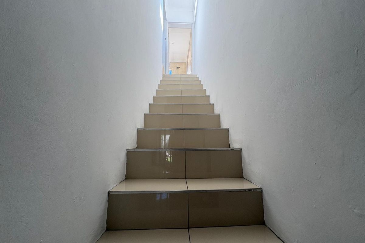 Spacious Modern Family Home with Outstanding Features - Photo 5