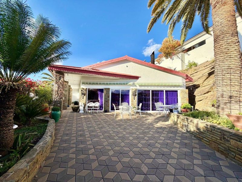 2 Bedroom House For Sale in Eros - Photo 2