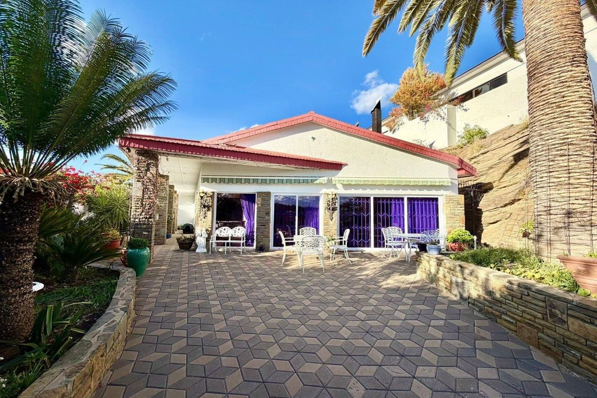 2 Bedroom House For Sale in Eros - Photo 2