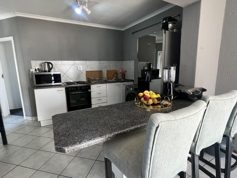 2 bed Townhouse with Modern Charm and Balcony Views - Photo 6