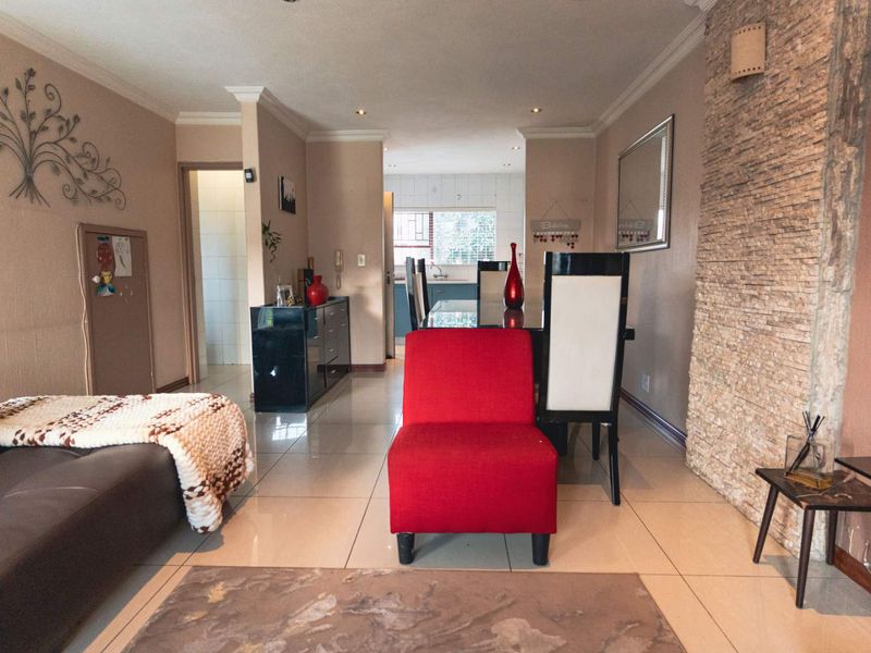 Spacious, 2Bedroom, 1.5Bedroom - Photo 10