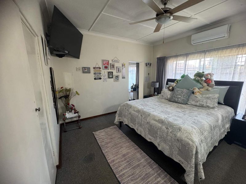 Large Family Home for Sale with Solar - Photo 9