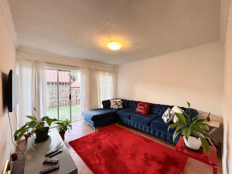 A place to call home! - Photo 2