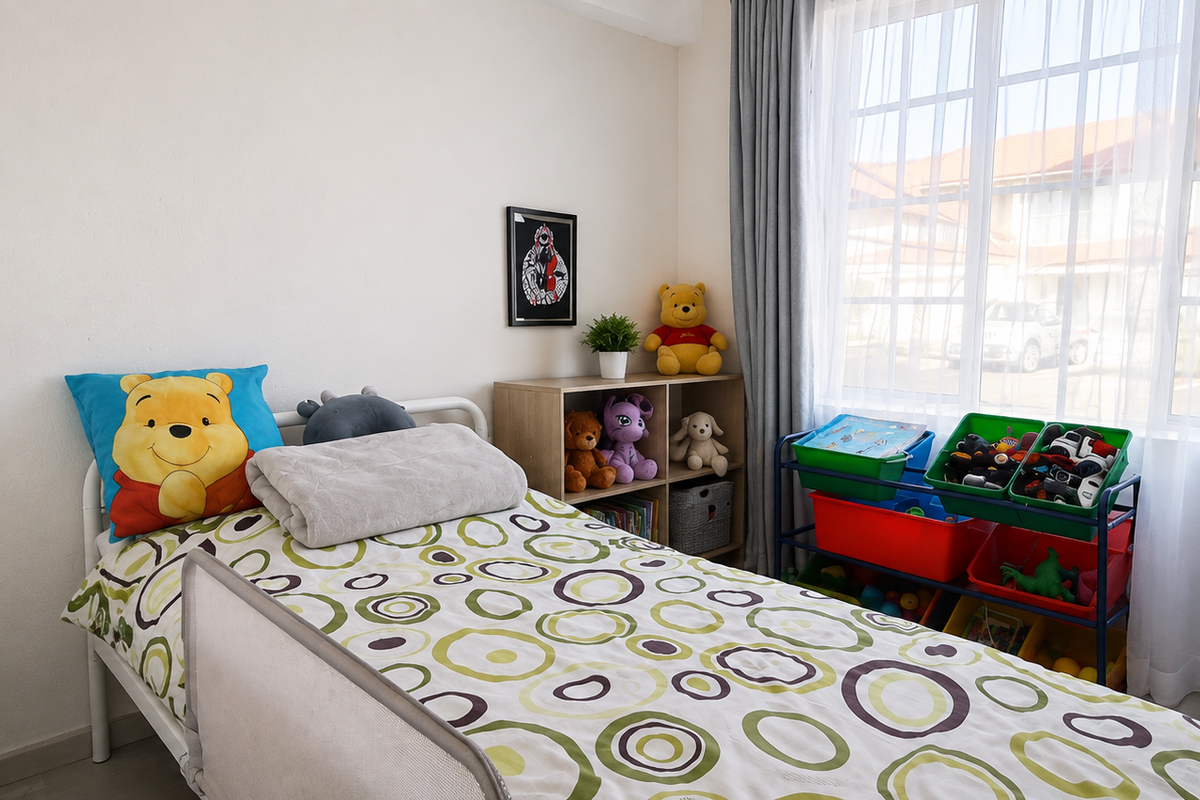 FAMILY FRIENDLY GROUND FLOOR UNIT - Photo 5