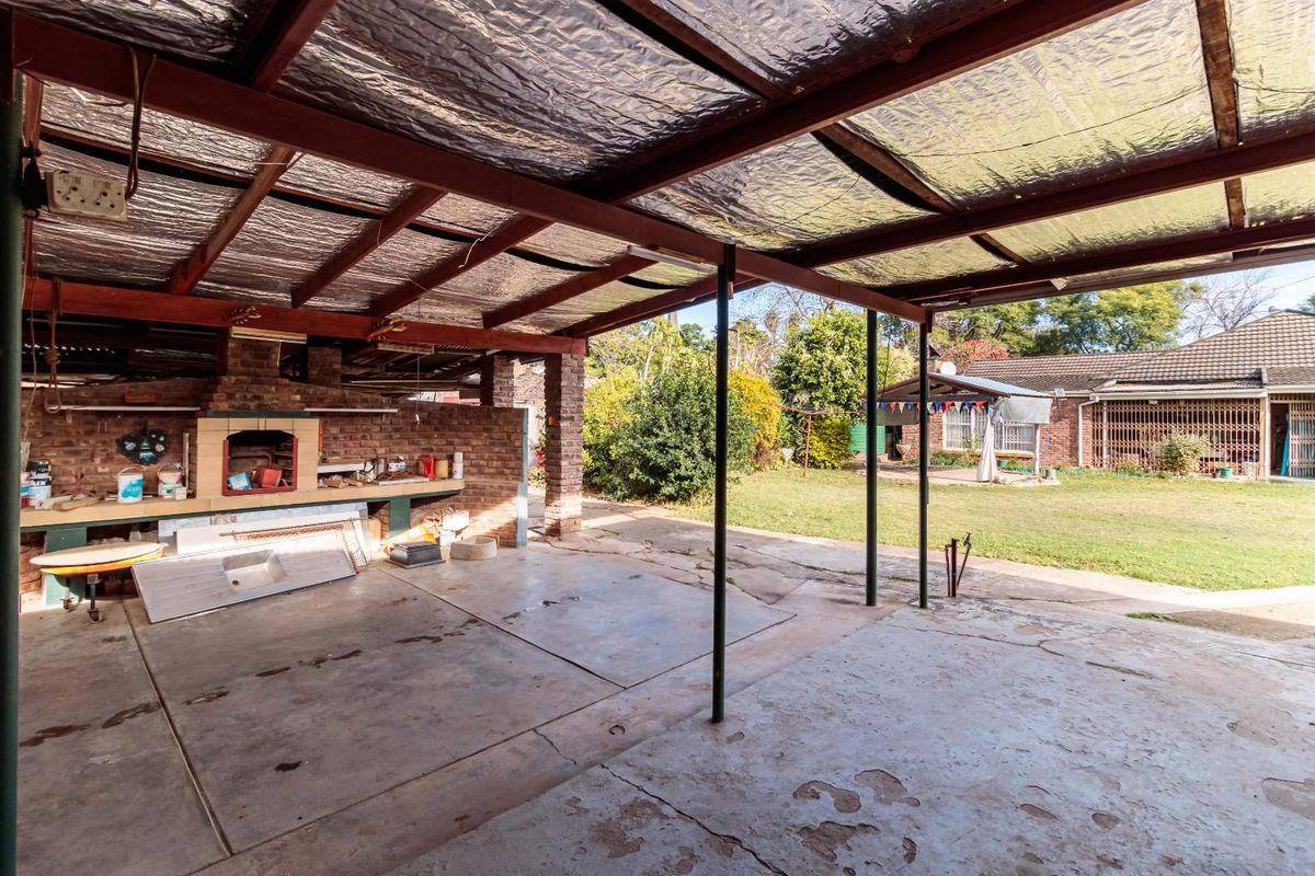 KIRKWOOD R1,680,000 - Photo 4