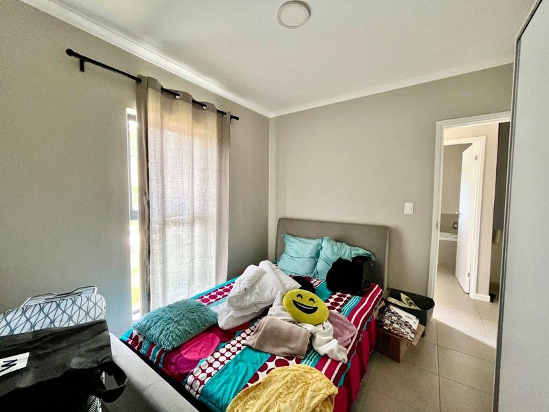 2 Bedroom Ground Floor Apartment with Private Garden – Waterfall - Photo 8