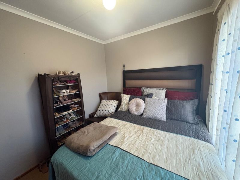 2 Bedroom Home in Parklands Estate - Photo 9