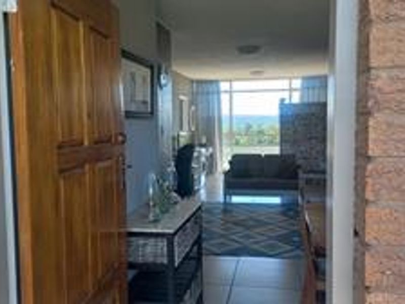 Beautiful  one bed with possibilities to move in and Stay! - Photo 7