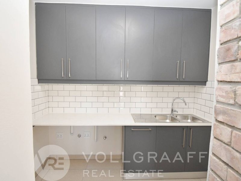 3-Bedroom Home in Kramersdorf - Photo 8