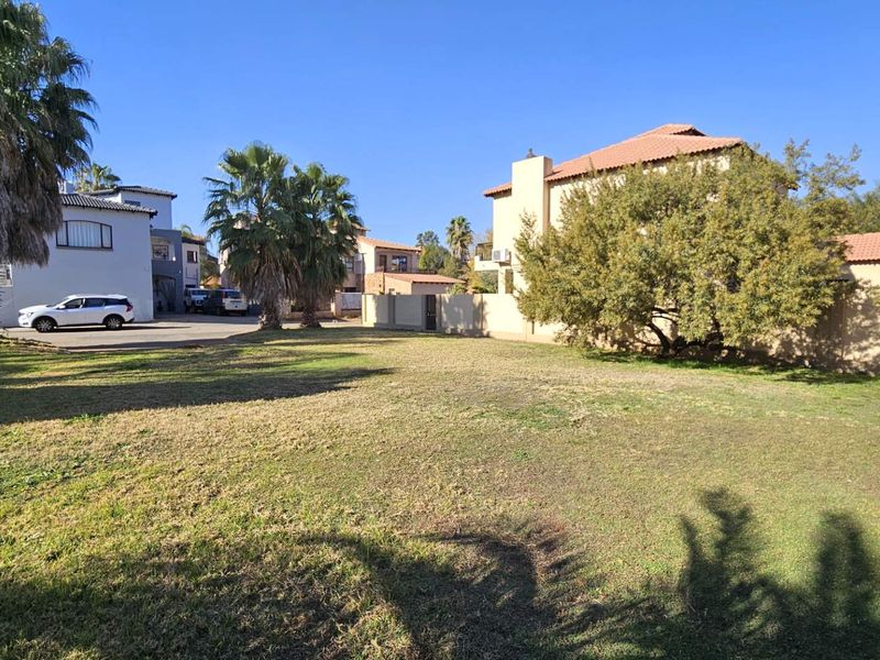 Vacant Stand in Popular Bougainvilla Estate - Photo 8