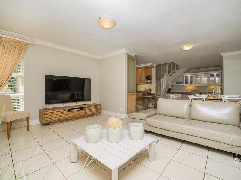 Pet-Friendly Townhouse for Sale | Secure Ilala Ridge Estate | Parking for 4 vehicles - Photo 7