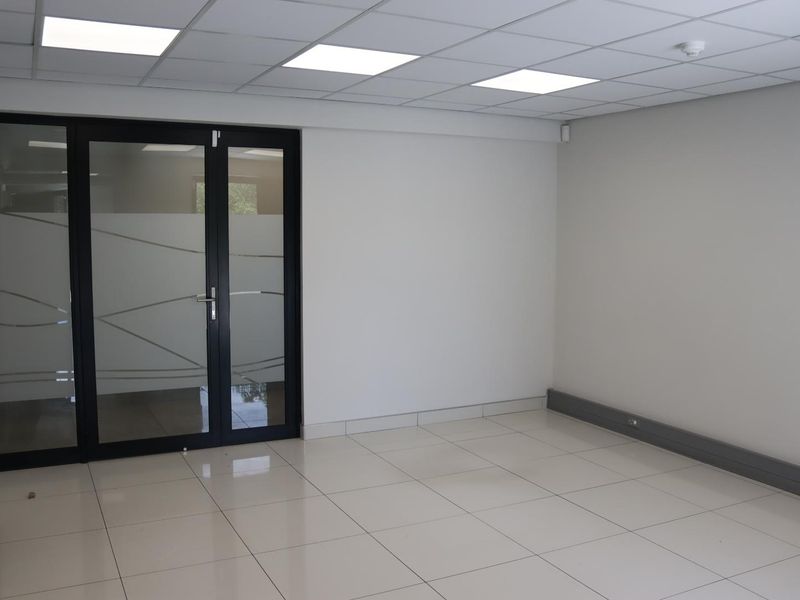 Excutive Offices Ausspanplatz - Photo 3