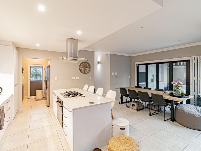 4 bedroom House for Sale in Broadacres - Photo 5