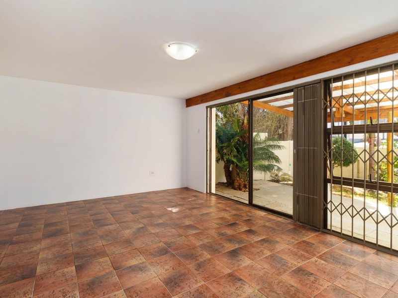 Super convenient city living in Zonnebloem - Photo 9