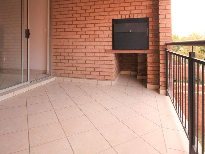 Immediately Available – Load-Shedding Free Area! - Photo 7
