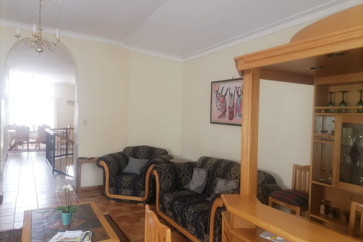 7 Bedroom Home in Ludwigsdorf - Photo 5
