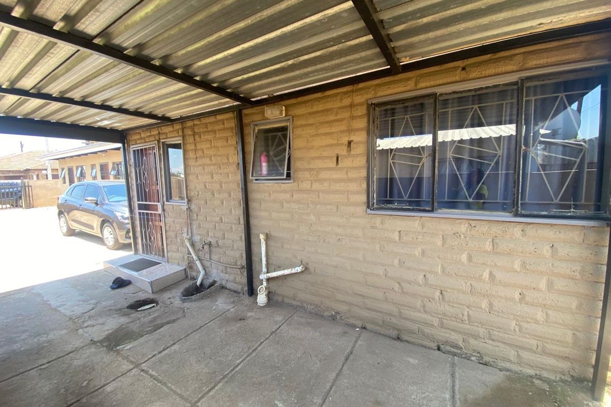 2 bedroom house for sale - Photo 4