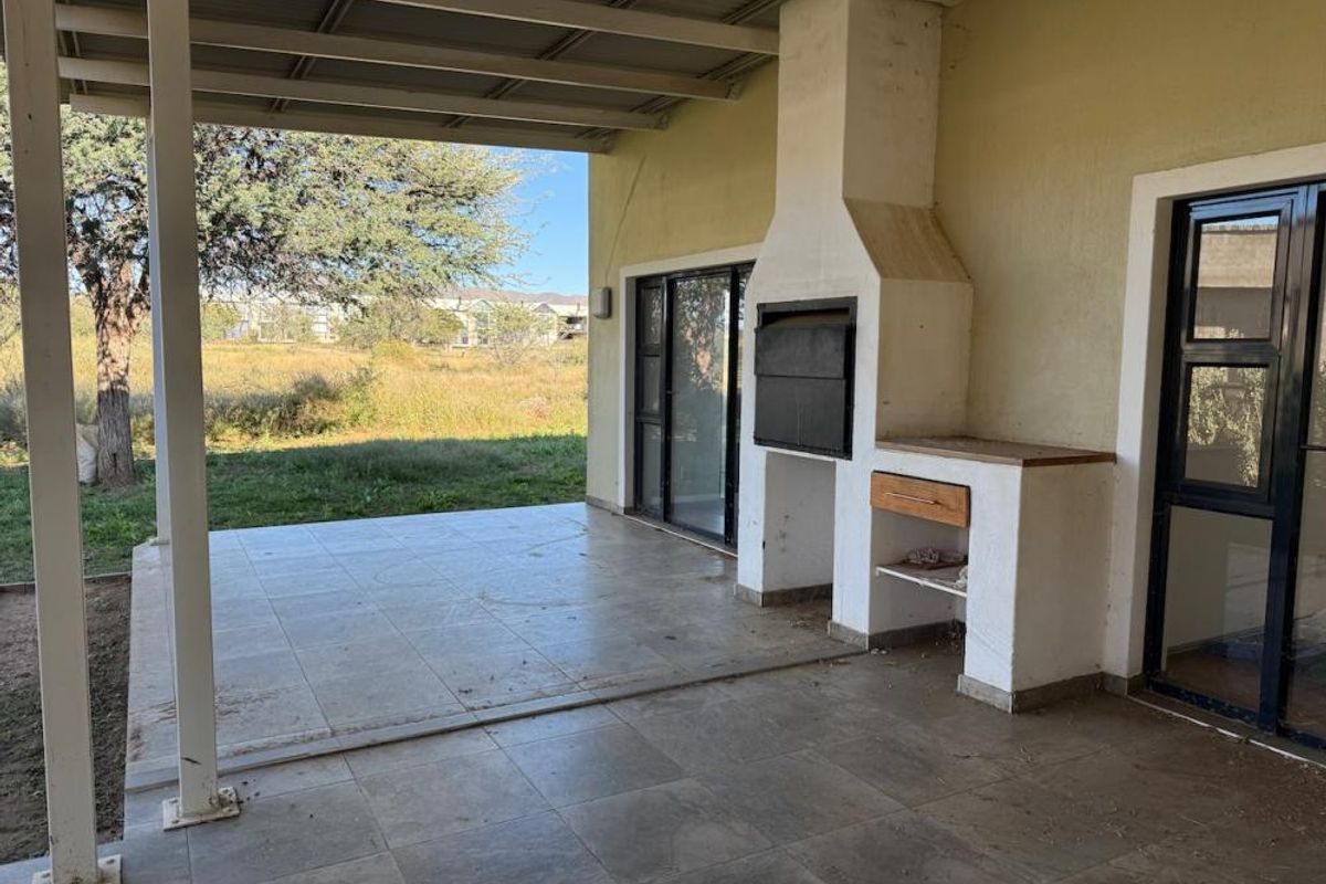 4-Bedroom Omeya House For Sale - Photo 5