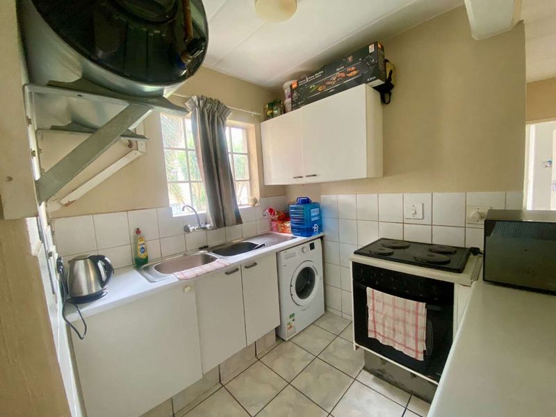 Home Is Better by the Pool - Photo 4