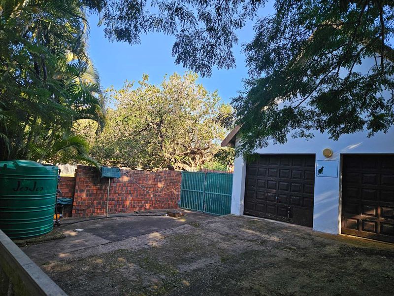 For Sale: Your Slice of Paradise in St Lucia Estuary - Photo 3