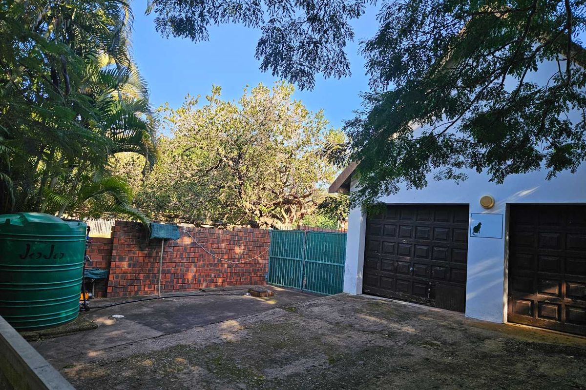 For Sale: Your Slice of Paradise in St Lucia Estuary - Photo 3