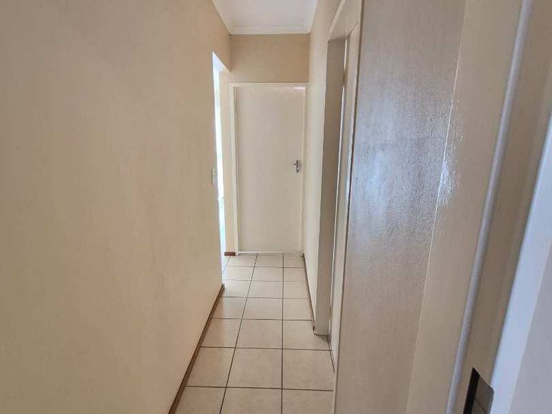 2 Bed, 2 Baths Apartment to rent in Terenure - Photo 5