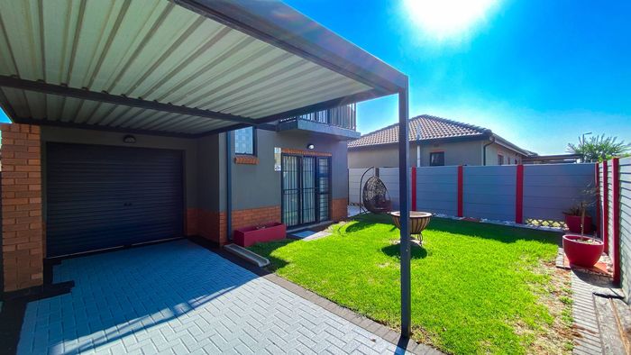 Property #2541122, House For Sale in Leopard's Rest Security Estate