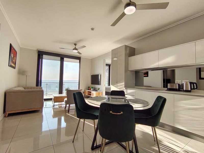 Modern 2-Bedroom Apartment with Spectacular Views in Waterfall - Photo 2