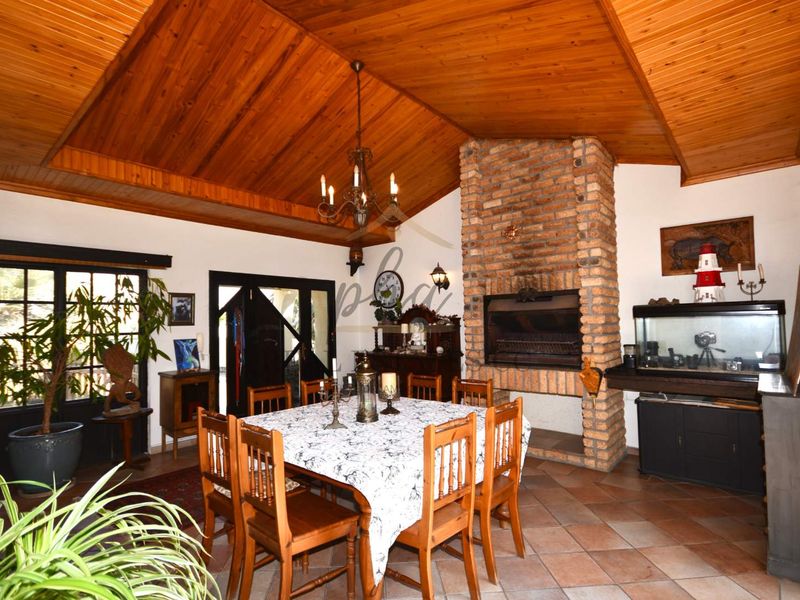Welcome to One of Swakopmund’s Finest German-Style Homes! - Photo 4