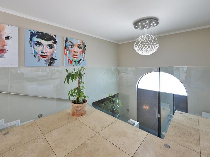 The Ultimate Lifestyle Awaits You in Baronetcy Estates, Plattekloof - Photo 9