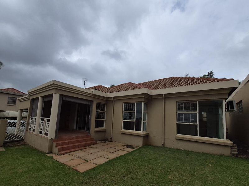 Full Title - Guarded Security Estate!!!!!! - Photo 2