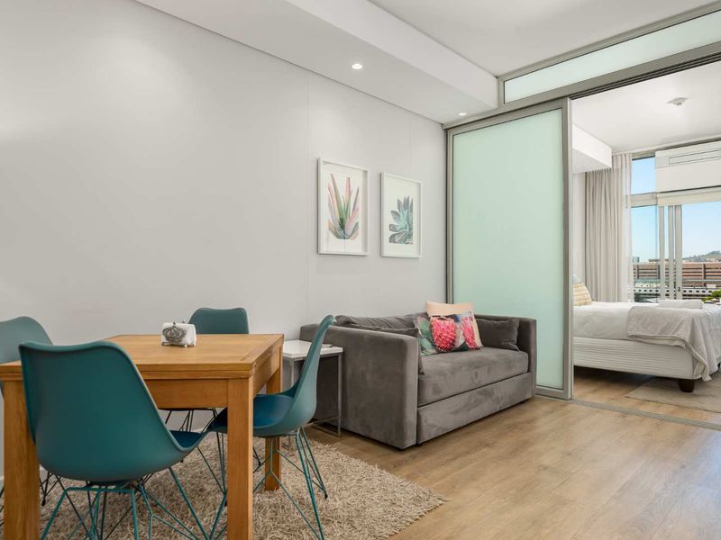 Furnished apartment in Cape Town City Bowl - Photo 6
