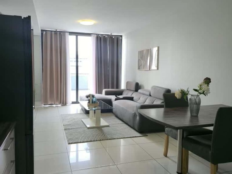 Comfortable living space - Photo 6