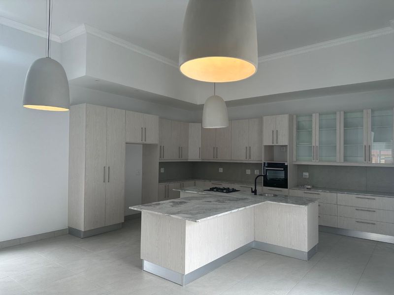 Waterfront Swakopmund Family Home - Photo 4
