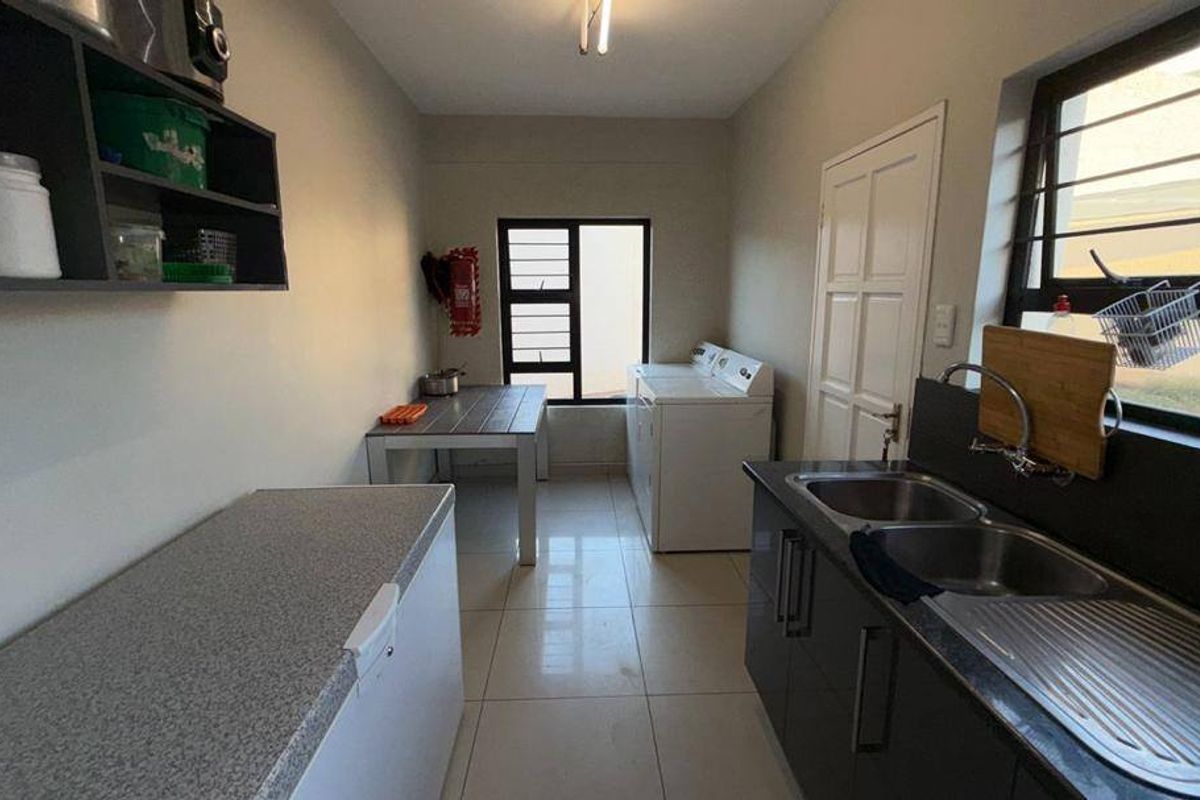 For Sale - Kleine Kuppe (House with flat) - Photo 3