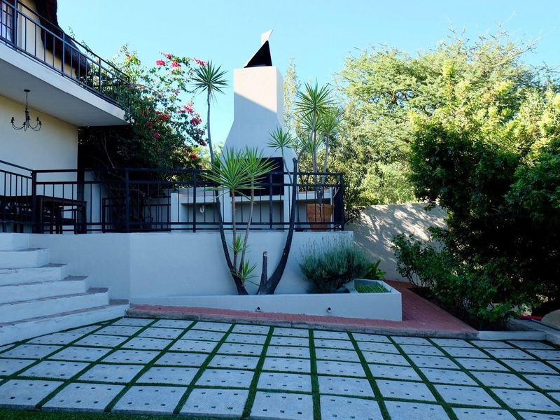 Eros- For Sale- N$6 250 000 - Photo 2