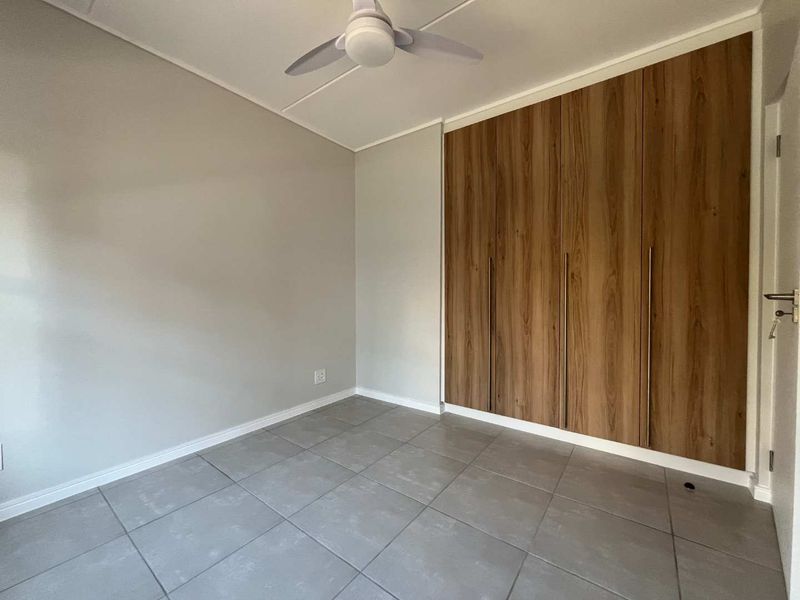 Modern and stylish 2-bedroom apartment available for rental in the sought-after Ballito Hills lifestyle estate - Photo 10