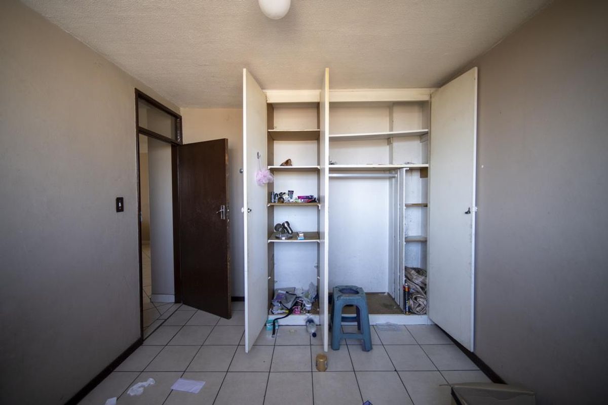 3 Bedroom Apartment - Photo 4