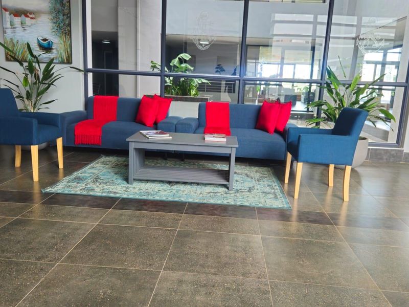 Modern 2-Bedroom Apartment with Sea Views in uMhlanga Durban - Photo 10