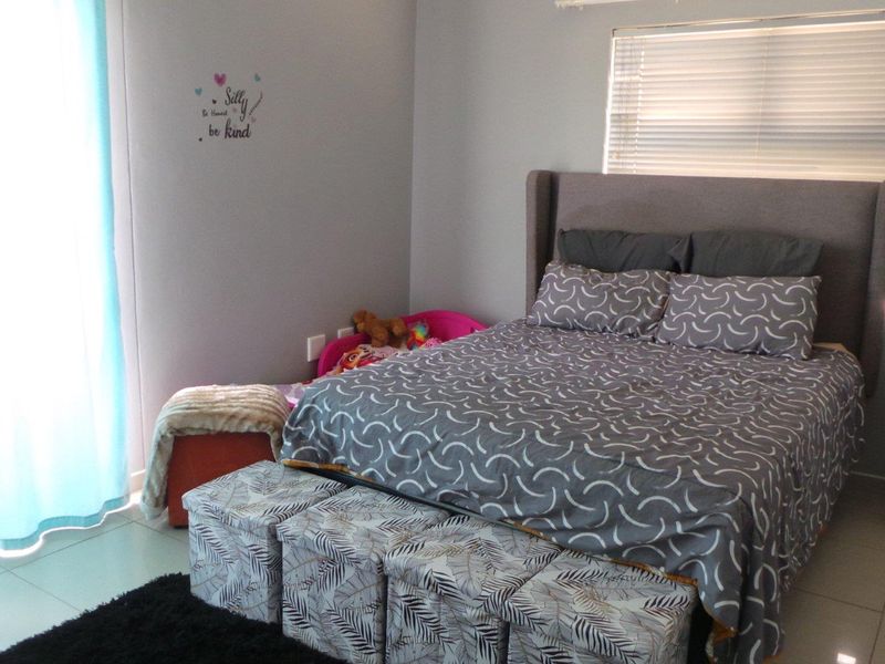 Duplex Home close to the Lagoon - Photo 6