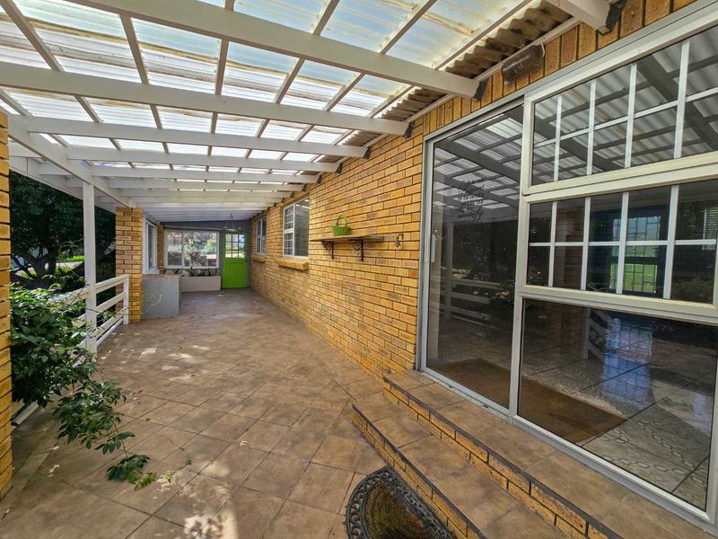 Neat property for sale in Stilbaai-Wes. - Photo 4