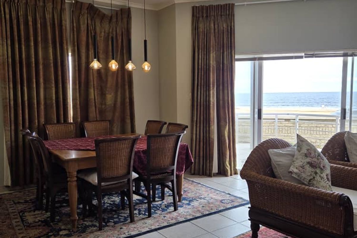 3 Bedroom Townhouse for Sale in Vogelstrand, Swakopmund - Photo 2