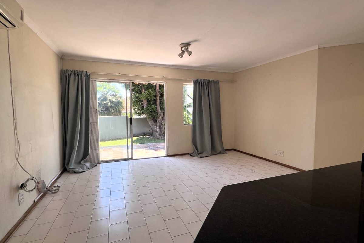 The Best of Townhouse Living in Popular Complex - Photo 2