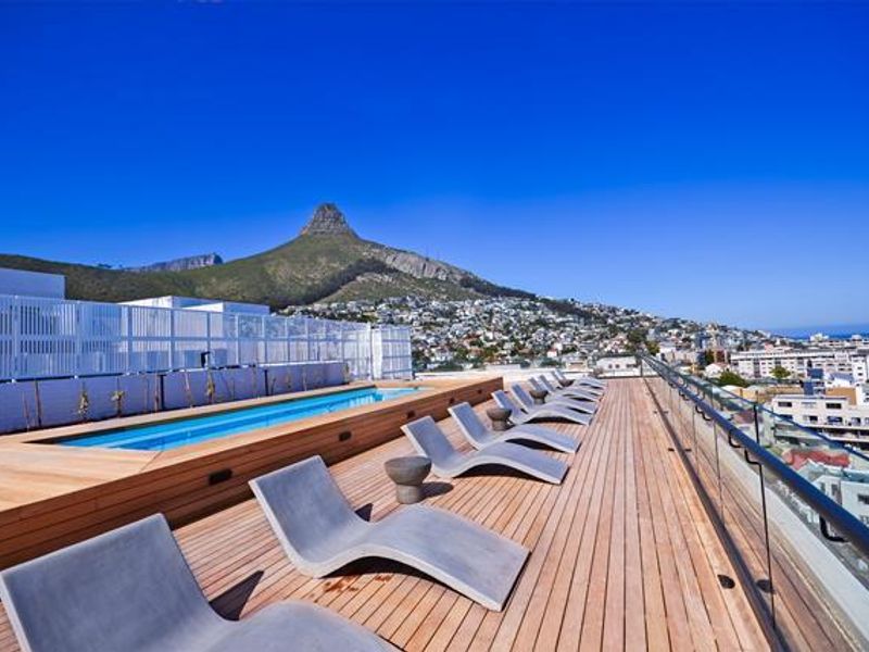 Stylish Station House Studio - Photo 4