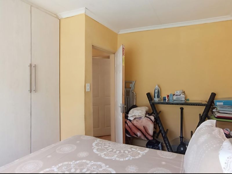 2 Bedroom House for Sale in Soshanguve Ext6 - Photo 7